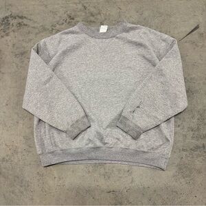 Vintage 90’s Carhartt gray sweatshirt Crewneck